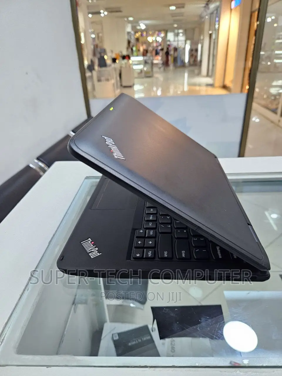 New Laptop Lenovo Yoga 11e 4GB Intel Core 2 Quad SSD 128GB