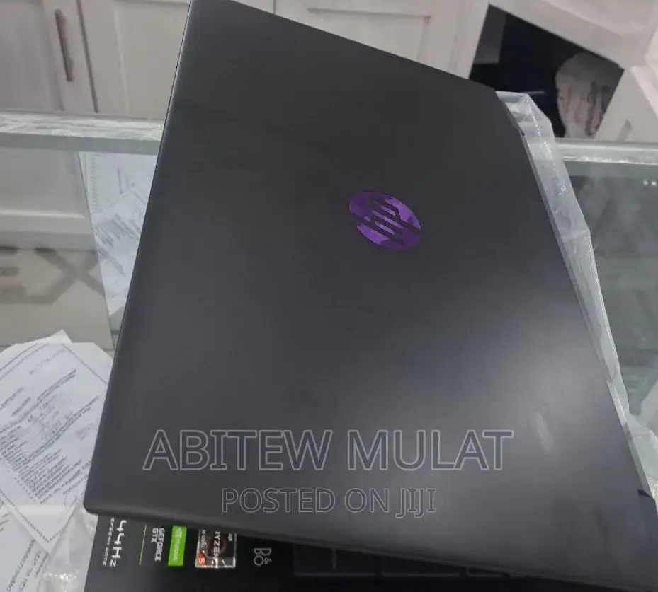 New Laptop HP Pavilion Power 15 8GB AMD Ryzen 5 SSD 512GB