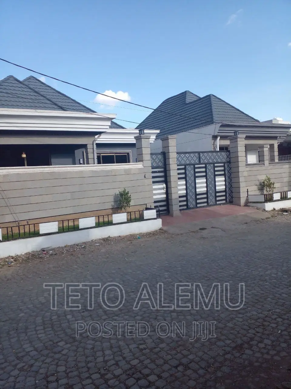 4bdrm House in የሚሸጥ ቪላ አያት ኮምፓውድ, Bole for sale