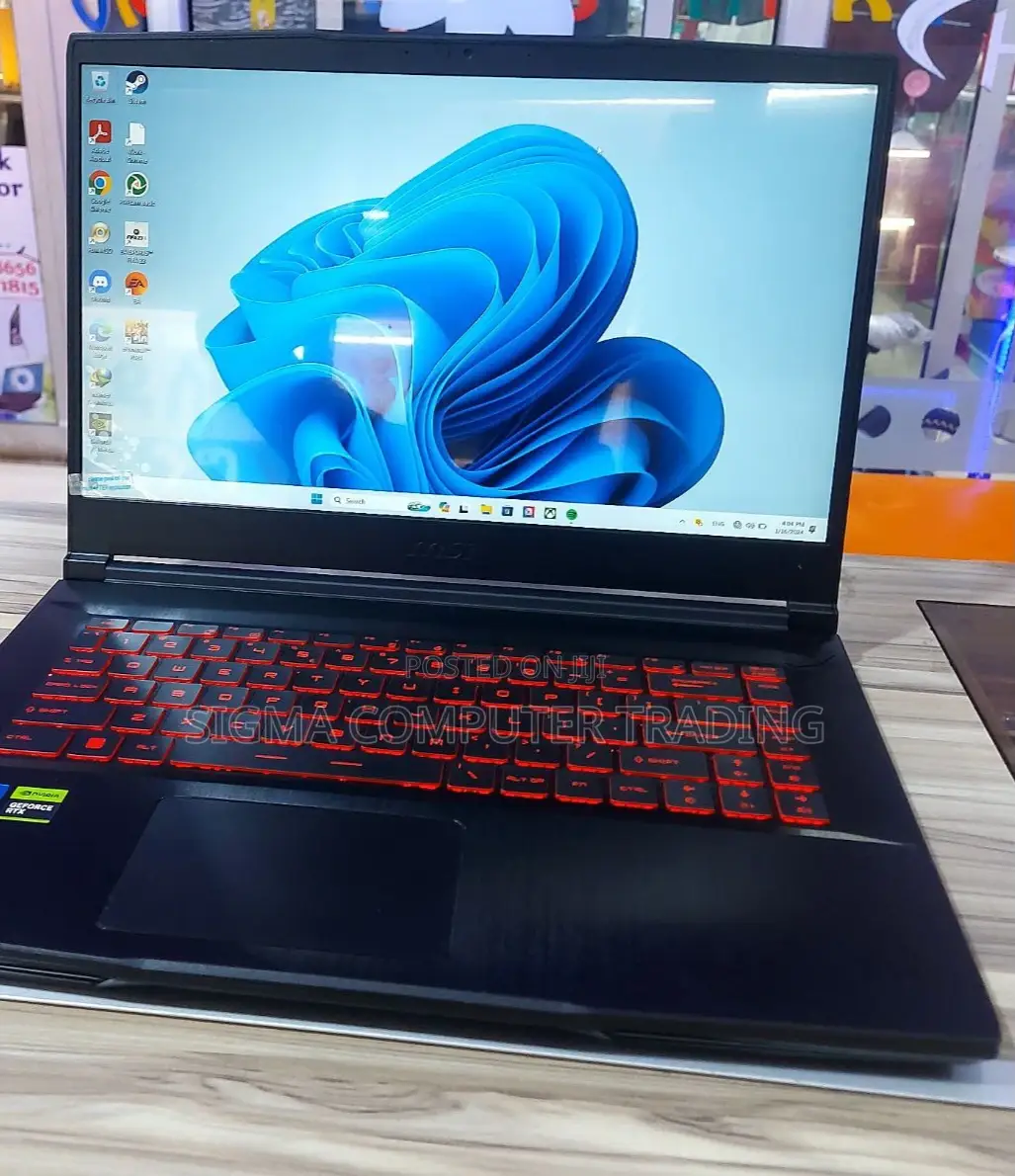 New Laptop MSI GF63 16GB Intel Core I7 SSD 512GB