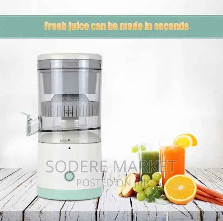 Portable Charging White Automatic Citrus Juicer