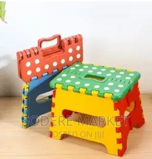 ተጣጣፊ ወንበር ተጣጣፊ ወንበር