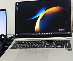 New Laptop Samsung Galaxy Book 2 16GB Intel Core I7 SSD 512GB