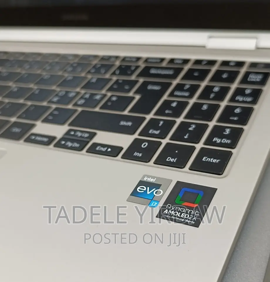 New Laptop Samsung Galaxy Book 2 16GB Intel Core I7 SSD 512GB