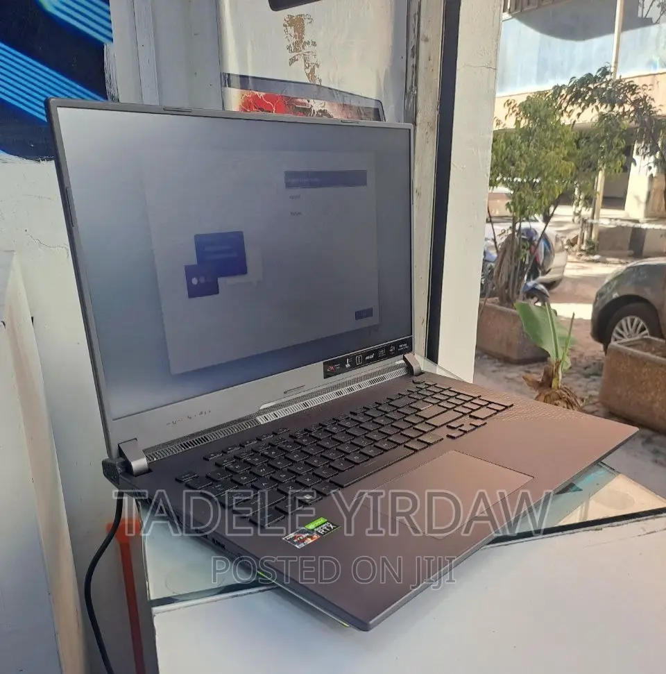 New Laptop Asus ROG Strix G15 32GB AMD Ryzen 9 SSD 1T