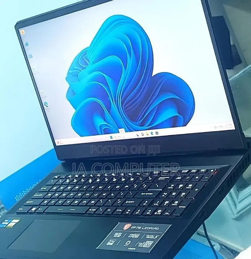 New Laptop MSI GP75 Leopard 16GB Intel Core I7 SSD 1T