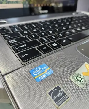 Laptop Toshiba Satellite C55 4GB Intel Core I5 HDD 750GB