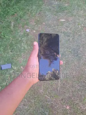 New Samsung Galaxy A20 32 GB Blue