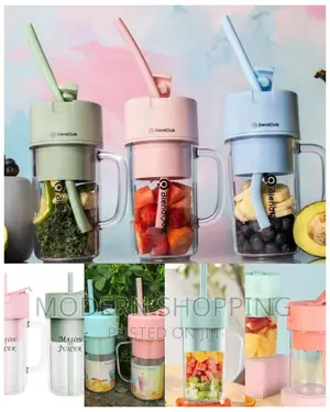 Photo - Mini Rechargeable Juicer Cup With Straw