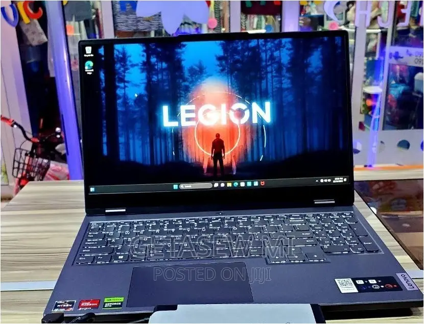 New Laptop Lenovo Legion 5 16GB AMD Ryzen 7 SSD 1T