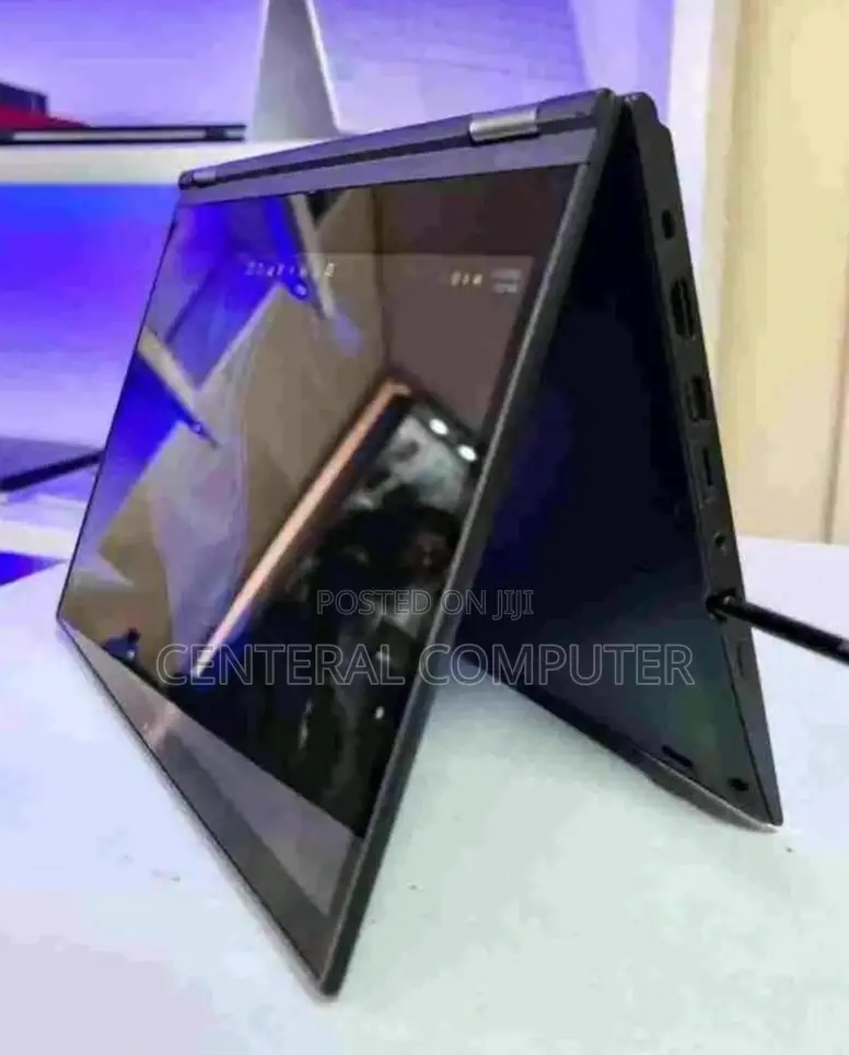 New Laptop Lenovo Yoga 260 8GB Intel Core I7 SSD 512GB