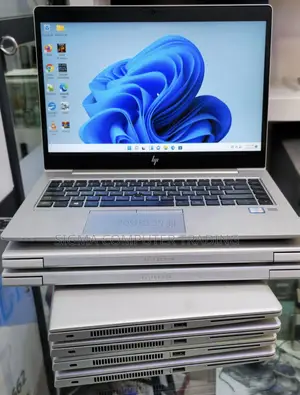 Photo - New Laptop HP EliteBook 840 16GB Intel Core I7 SSD 512GB