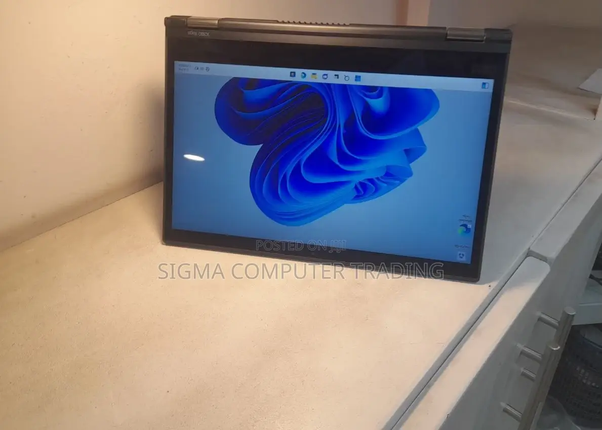 New Laptop Lenovo ThinkPad X380 Yoga 8GB Intel Core I5 SSD 512GB