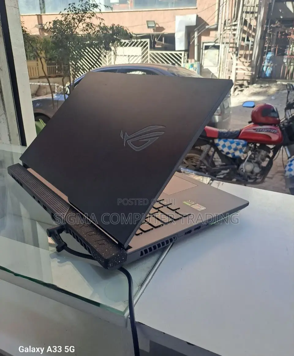 New Laptop Asus ROG Zephyrus (GX501) 32GB Intel Core I7 SSD 1T