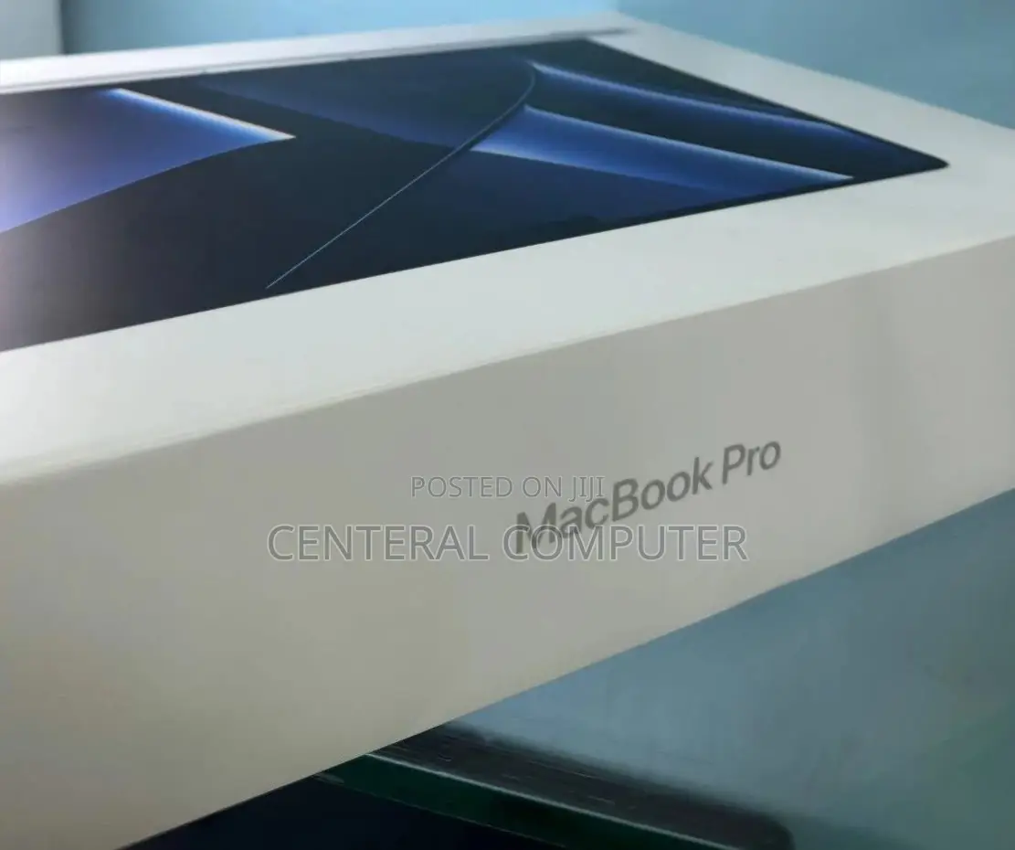 New Laptop Apple MacBook Pro 2022 M2 16GB Apple M2 SSD 512GB