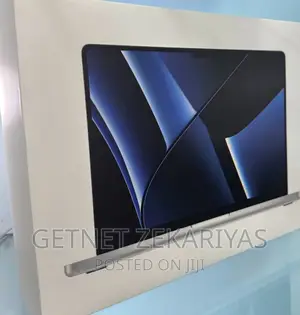 New Laptop Apple MacBook Pro 2022 M2 16GB Apple M2 SSD 512GB