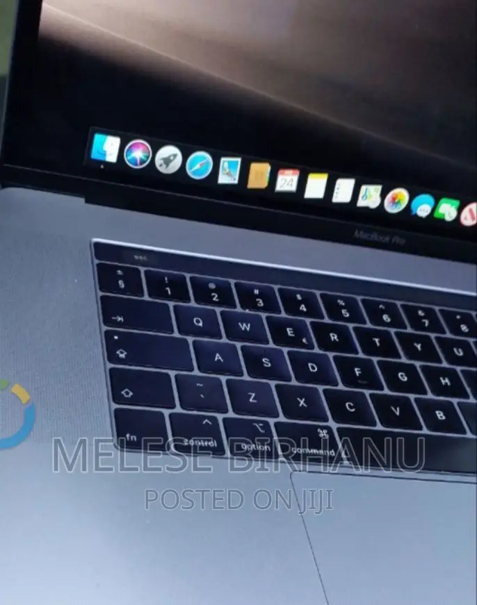 New Laptop Apple MacBook Pro 2019 32GB Intel Core i9 SSD 512GB