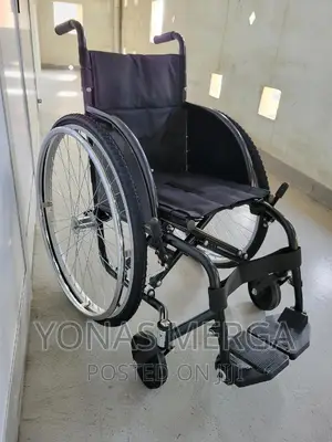 Home /Wheelchair/Classic Wheelchair
Royce Classic Wheelchair