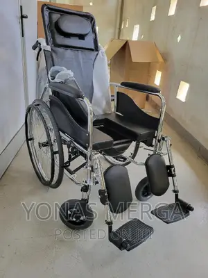 Fully Reclined Multifunctional Wheelchair Can Bear 150kg