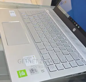 New Laptop HP Pavilion 14 16GB Intel Core I7 SSD 512GB
