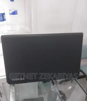 New Laptop Toshiba Satellite A350 4GB Intel Celeron SSD 320GB