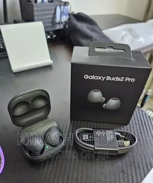 Photo - Galaxy Bud2 High Quality Airpod