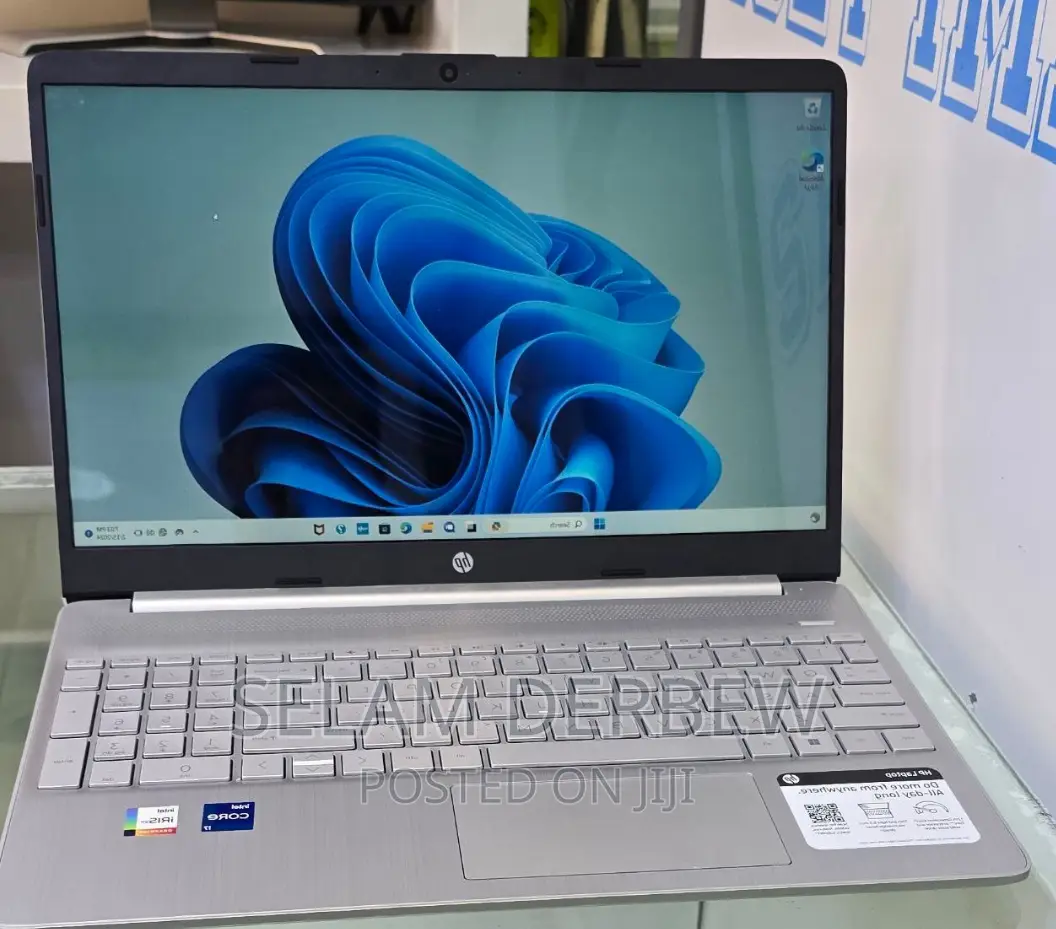 New Laptop HP Stream Notebook 16GB Intel Core I7 SSD 512GB