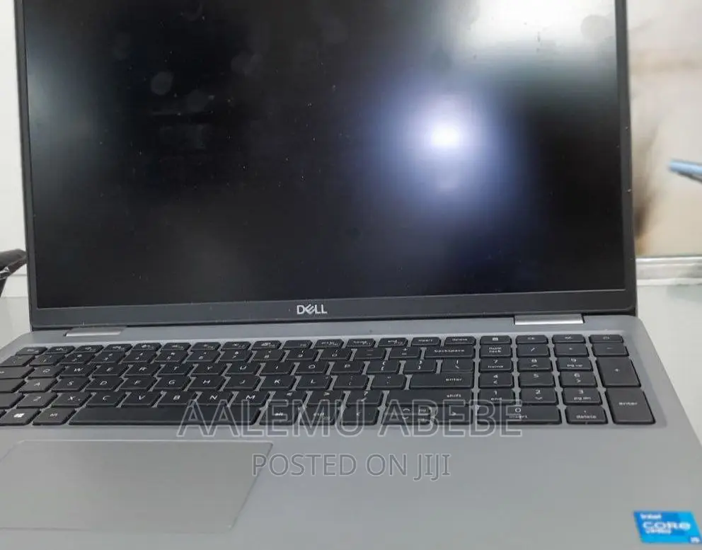 New Laptop Dell Latitude 5529 16GB Intel Core I5 SSD 512GB