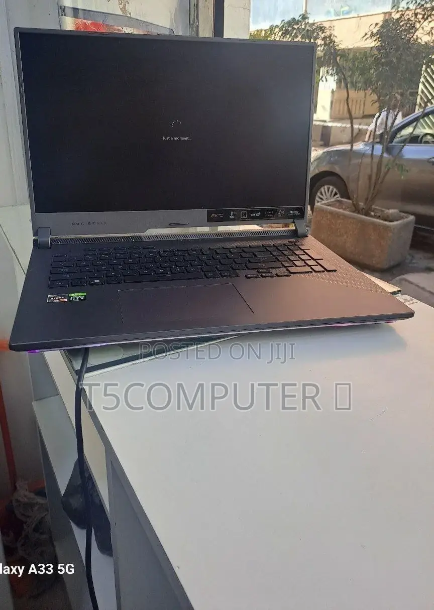 New Laptop Asus ROG Strix G15 32GB SSD 1T