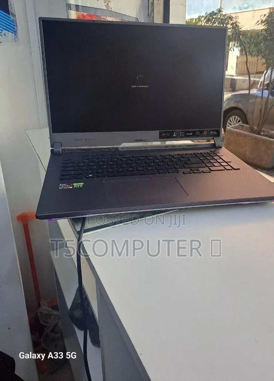 New Laptop Asus ROG Strix G15 32GB SSD 1T