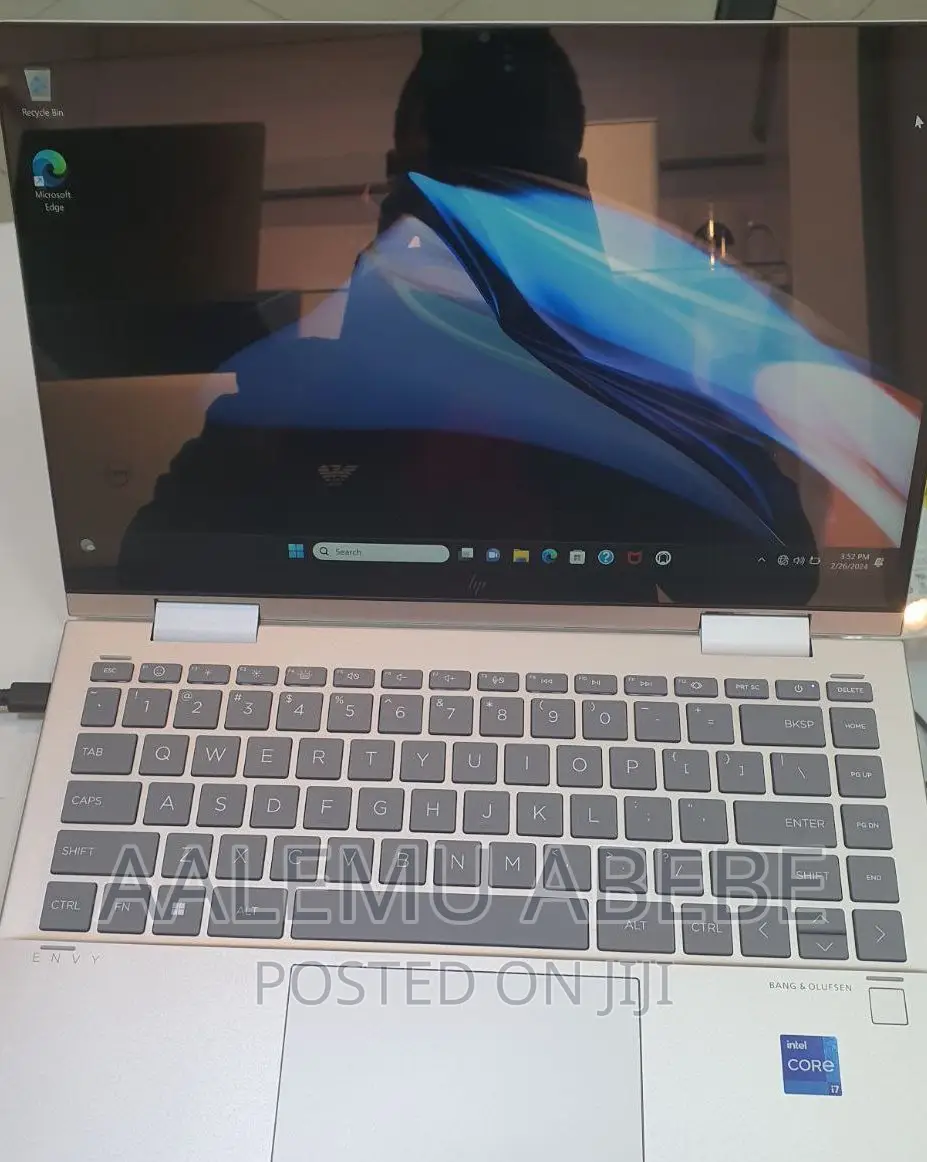 New Laptop HP Envy X360 16GB Intel Core I7 SSD 1T