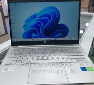 New Laptop HP Pavilion 14 16GB Intel Core I7 SSD 512GB