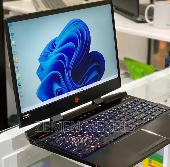 New Laptop HP Omen 15 16GB Intel Core I7 SSHD (Hybrid) 512GB