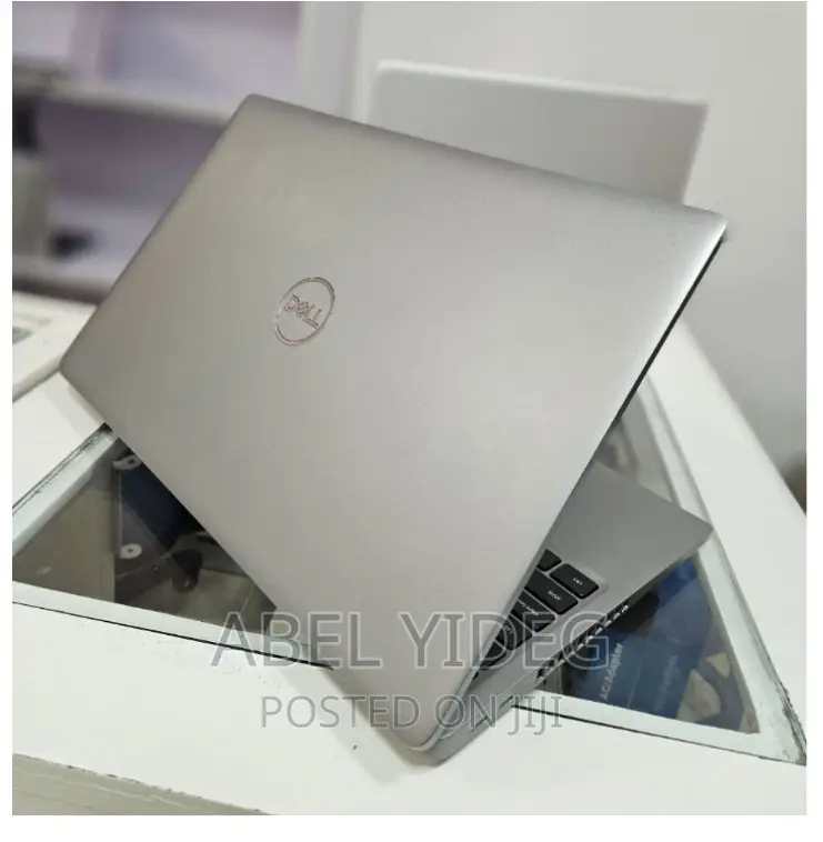 New Laptop Dell 16GB Intel Core I7 SSD 512GB