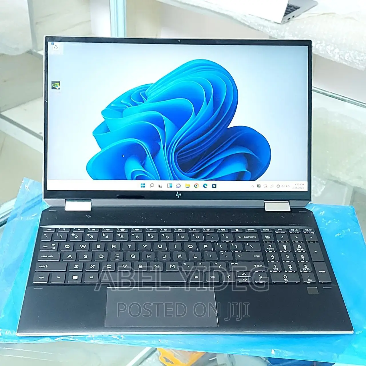 New Laptop HP Spectre X360 16GB Intel Core I7 SSD 512GB