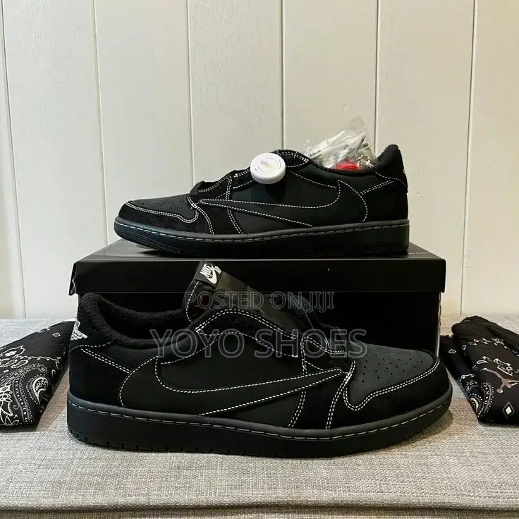 Air Jordan Travis Scott Black Phantom