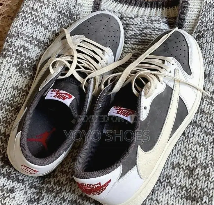 Air Jordan Travis Scot