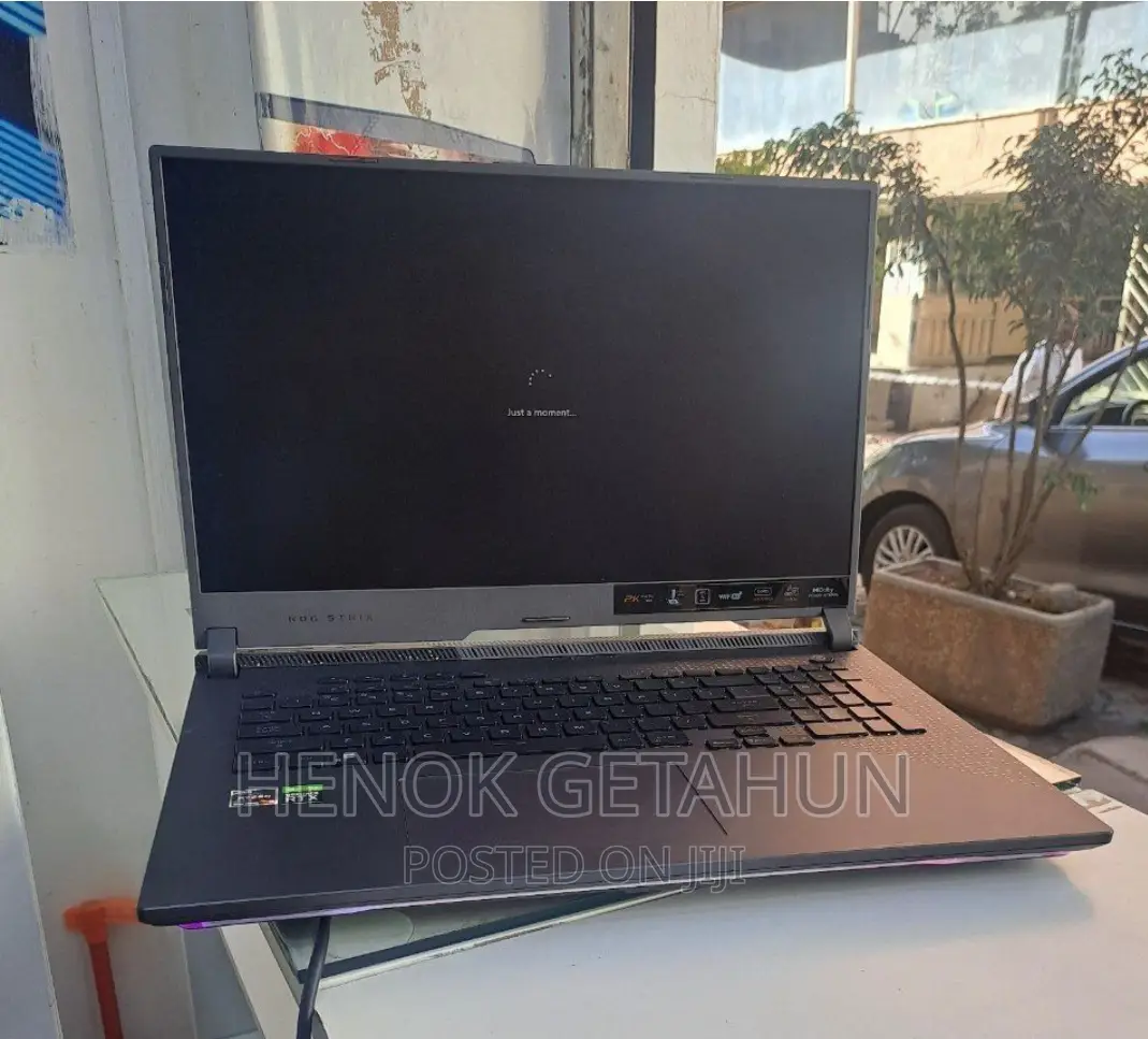 New Laptop Asus ROG Strix G15 32GB AMD Ryzen 9 SSD 1T