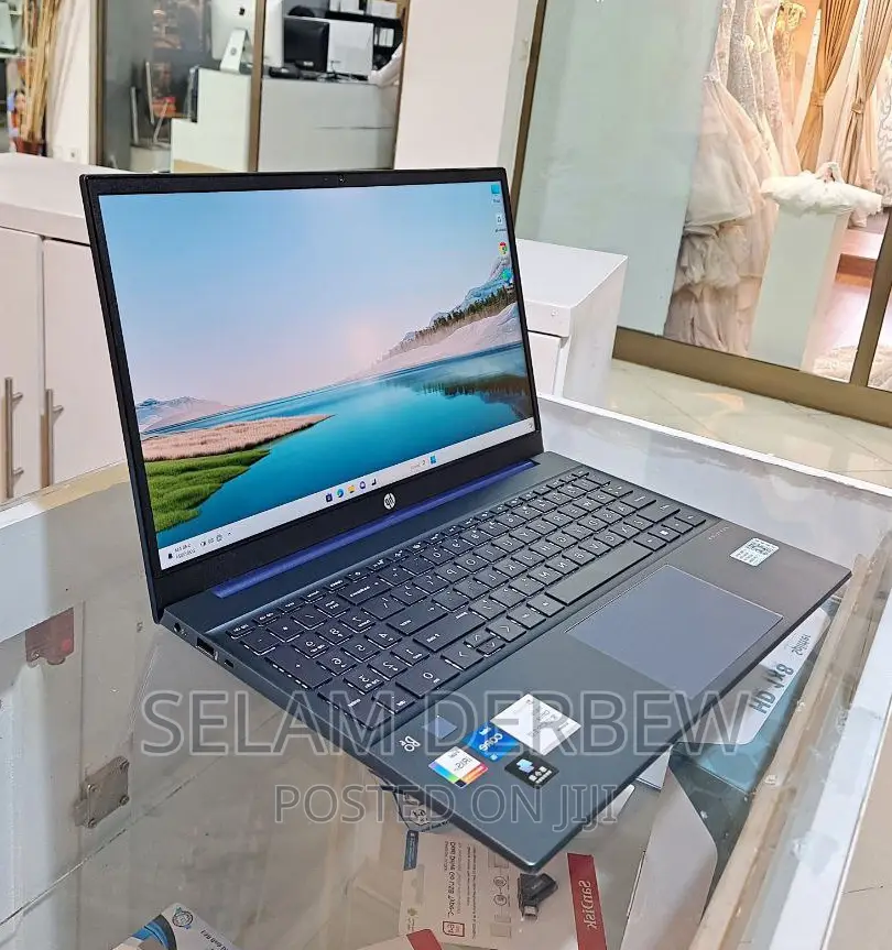 New Laptop HP Pavilion 15 16GB Intel Core I5 SSD 1T