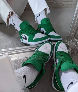 Photo - Premium Master Air Jordan 1 Low Green