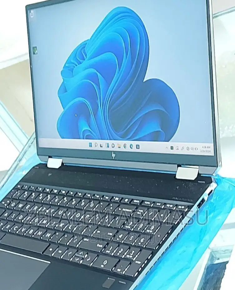 New Laptop HP Spectre 16GB Intel Core I7 SSD 512GB