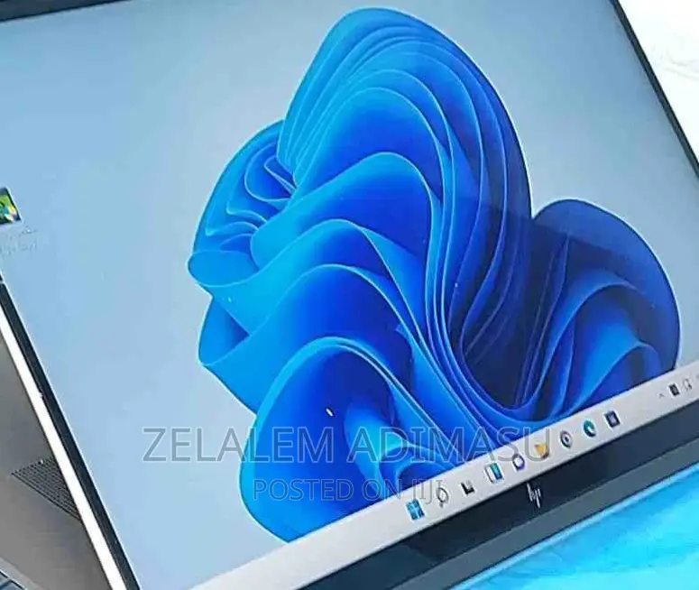 New Laptop HP Spectre 16GB Intel Core I7 SSD 512GB