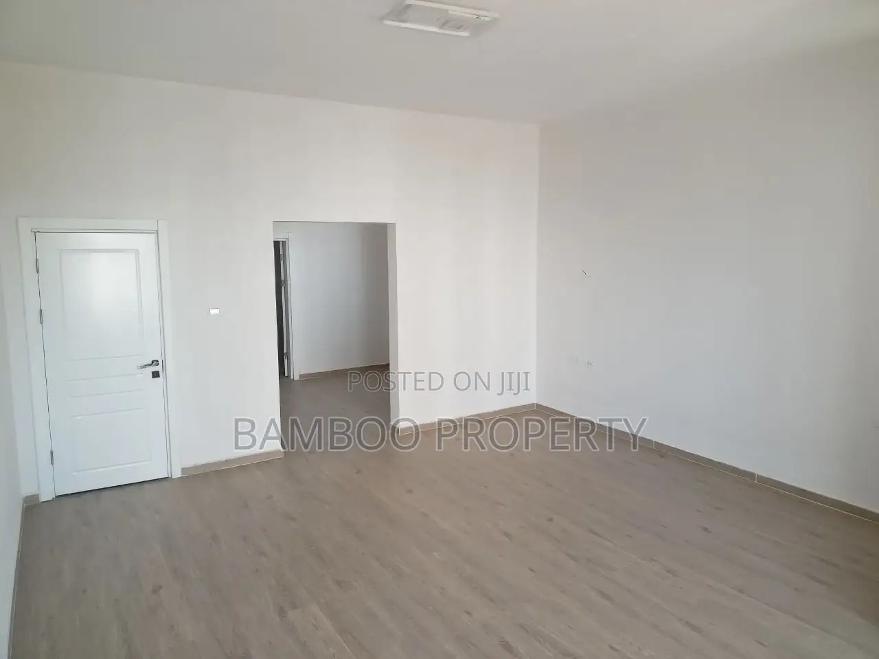 4bdrm Apartment in Bole for sale