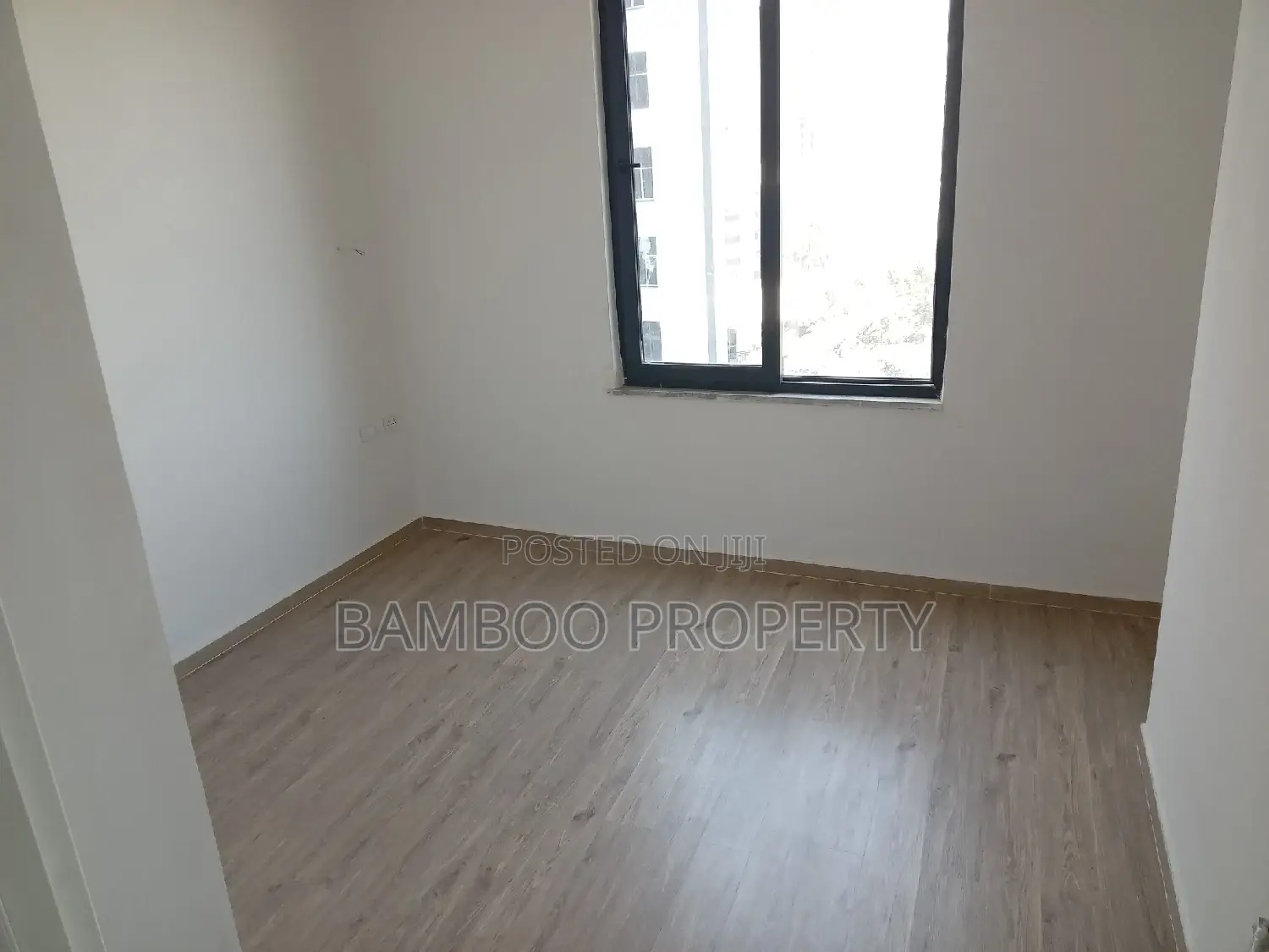 4bdrm Apartment in Bole for sale