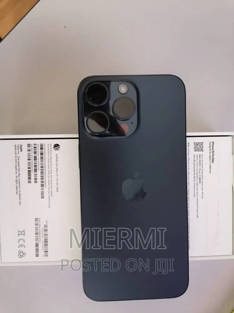 New Apple iPhone 15 Pro Max 256 GB Blue