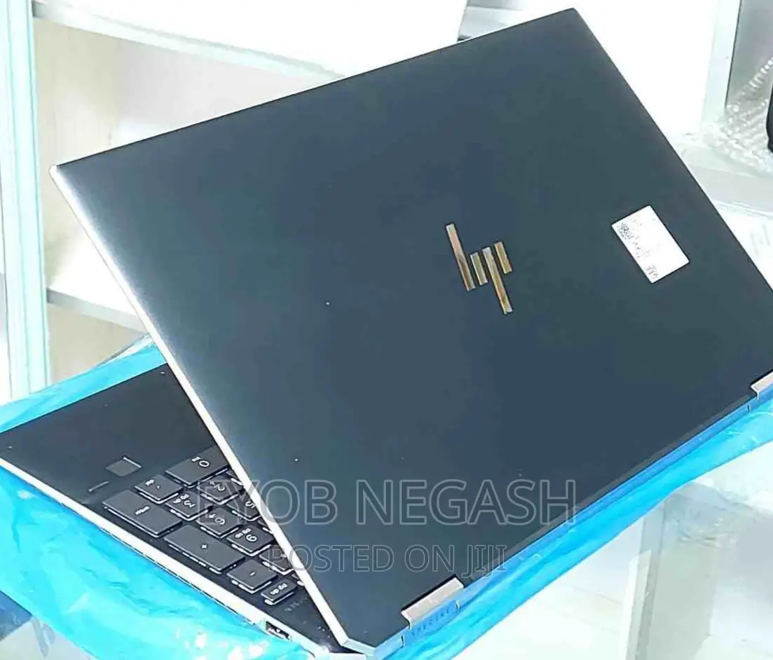 New Laptop HP Spectre X360 15 16GB Intel Core I7 SSD 512GB