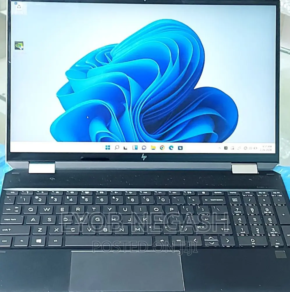 New Laptop HP Spectre X360 15 16GB Intel Core I7 SSD 512GB