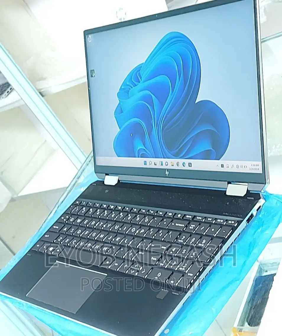 New Laptop Lenovo Yoga C740 12GB Intel Core I7 SSD 512GB