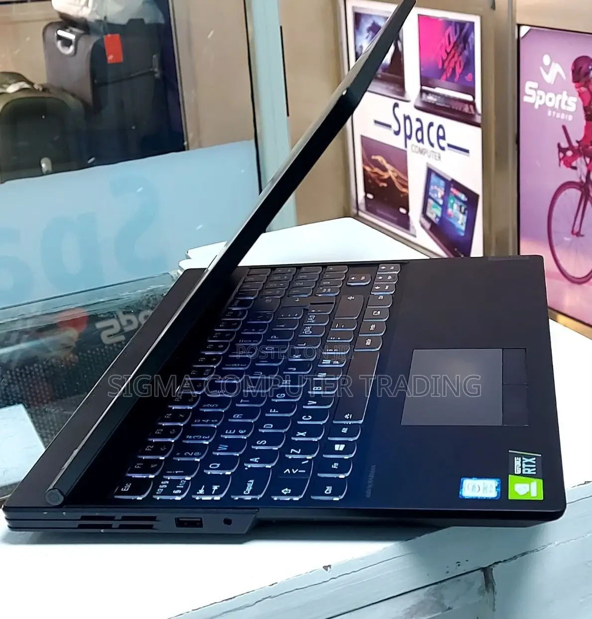 New Laptop Lenovo Legion Y540 16GB Intel Core I7 SSD 1T