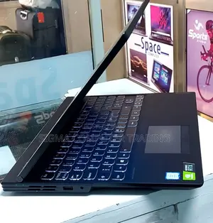 New Laptop Lenovo Legion Y540 16GB Intel Core I7 SSD 1T